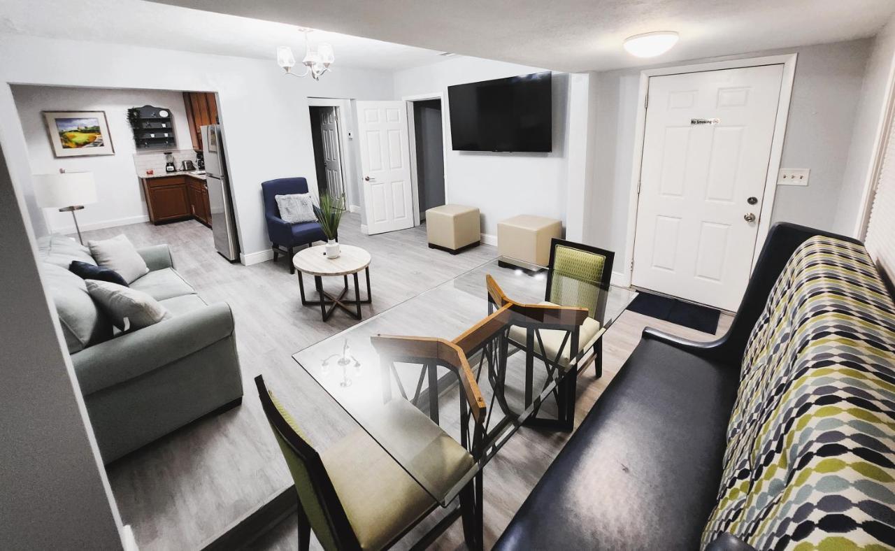 Cozy 3 Bedroom House Near Airport/Raymond Stadium/Downtown. แทมปา ภายนอก รูปภาพ