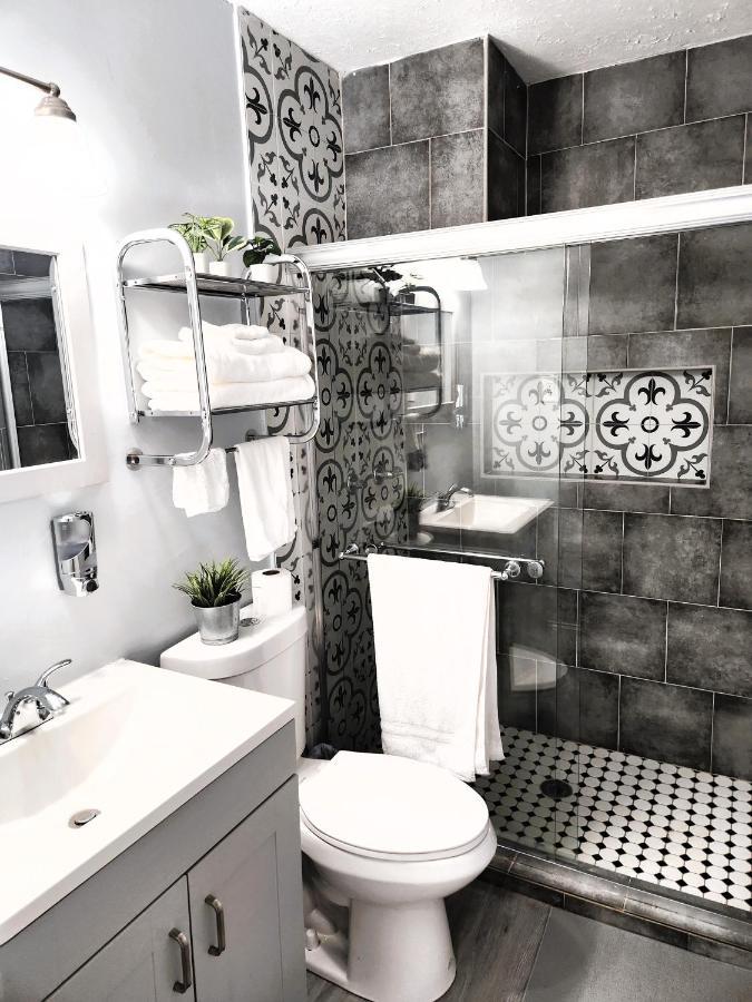 Cozy 3 Bedroom House Near Airport/Raymond Stadium/Downtown. แทมปา ภายนอก รูปภาพ